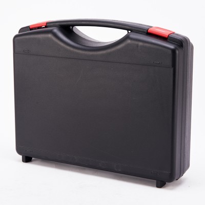 Wireless trailer light with magnetic base-9